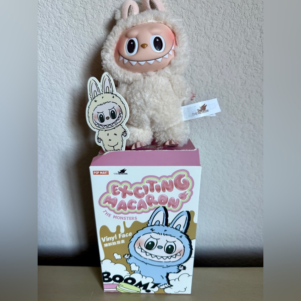 Pop Mart 100% Authentic Exciting Macaron Labubu - Soymilk Open Box